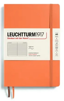 LEUCHTTURM1917 Medium (A5), Apricot, 123 S., linajkov� - z�pisn�k