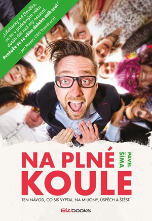 Na pln� koule