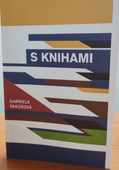 S knihami