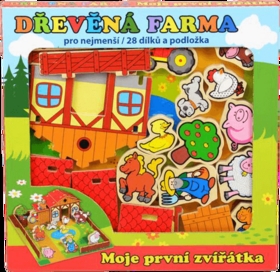 Dome�ek d�ev�n� farma Moje prvn� zv���tk