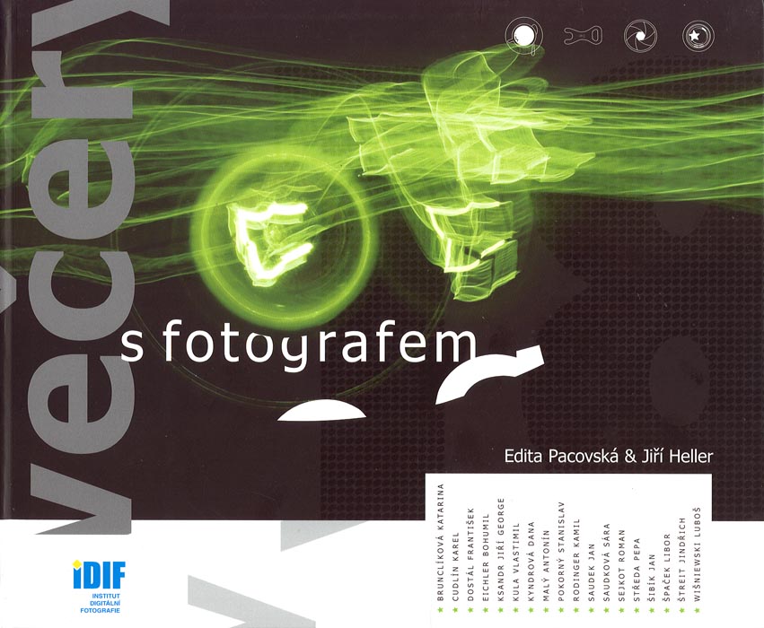 Ve�ery s fotografem