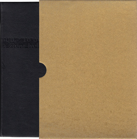 Bible 1273 �ern� k��e, zlat� o��zka